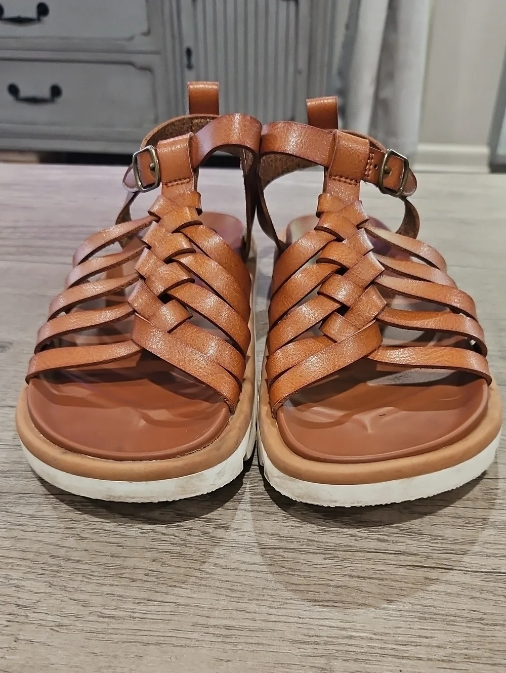 Tan fuax Leathers Gladiator little girl's Sandals - Comfortable Platform size 1